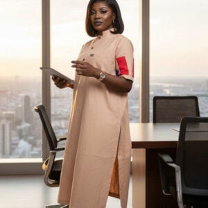 ENSEMBLE A MANCHE MULTICOLORE